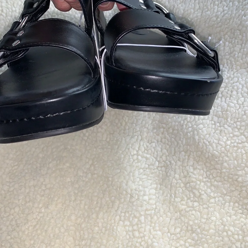 A. new day Black/Haisley platform sandals, with memory foam Size 5